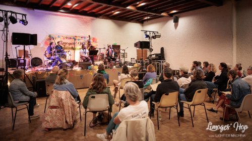 Limoges'Hop festival 2022

Partage libre avec le crédit et la citation (@lightexmachina) de l'auteur pour tout usage non promotionnel ou commercial.

© Alexandre - LIGHT EX MACHINA 2022, tous droits réservés.